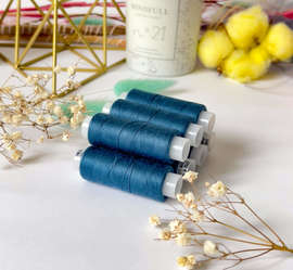 Нитки швейные для трикотажа, Omega 317, синий, №120  200м, 694Н